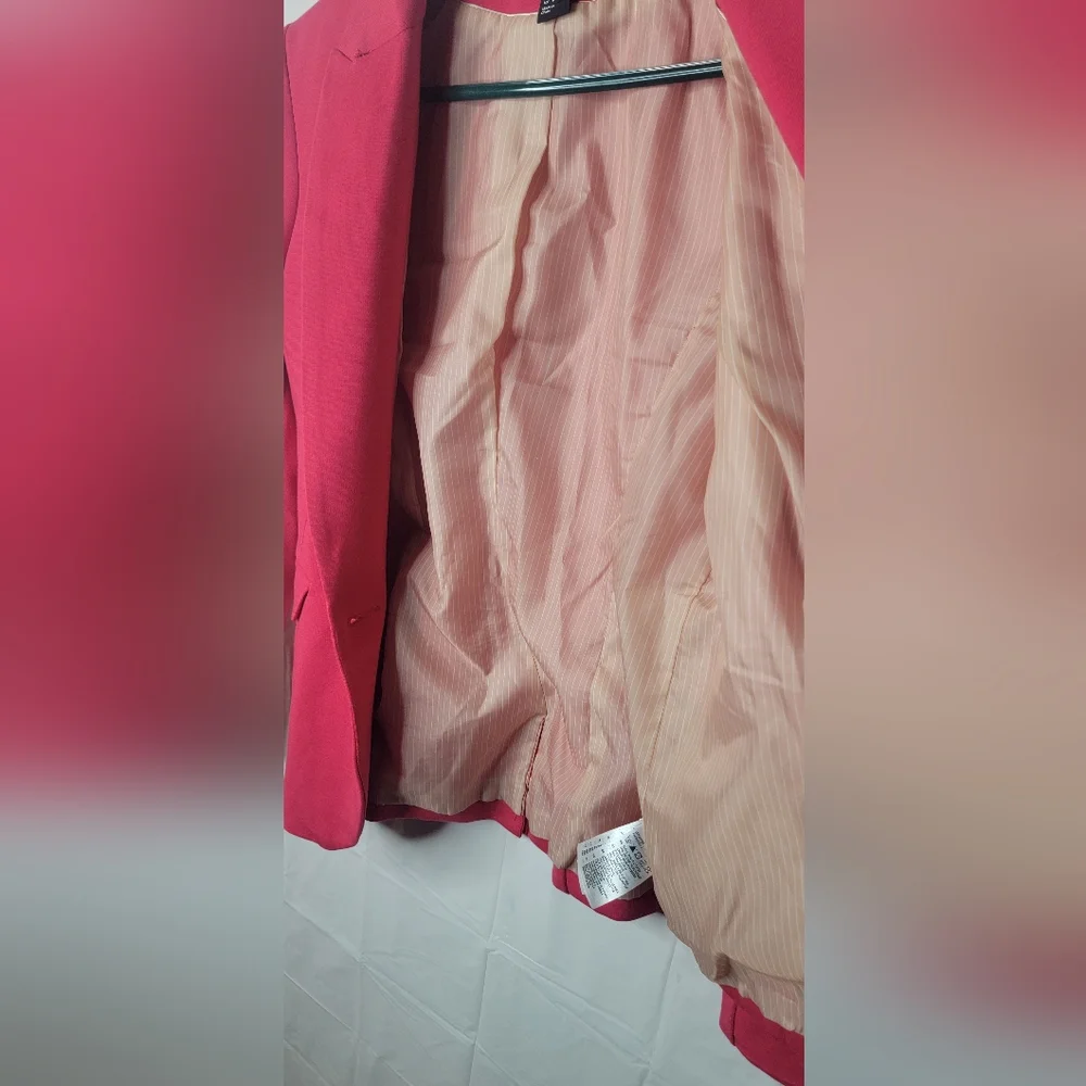 H&M Vibrant Pink Suit Jacket - Picture 4 of 11